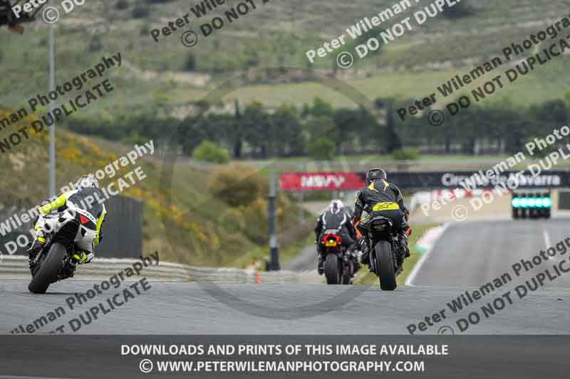 cadwell no limits trackday;cadwell park;cadwell park photographs;cadwell trackday photographs;enduro digital images;event digital images;eventdigitalimages;navarra;no limits trackdays;peter wileman photography;racing digital images;trackday digital images;trackday photos